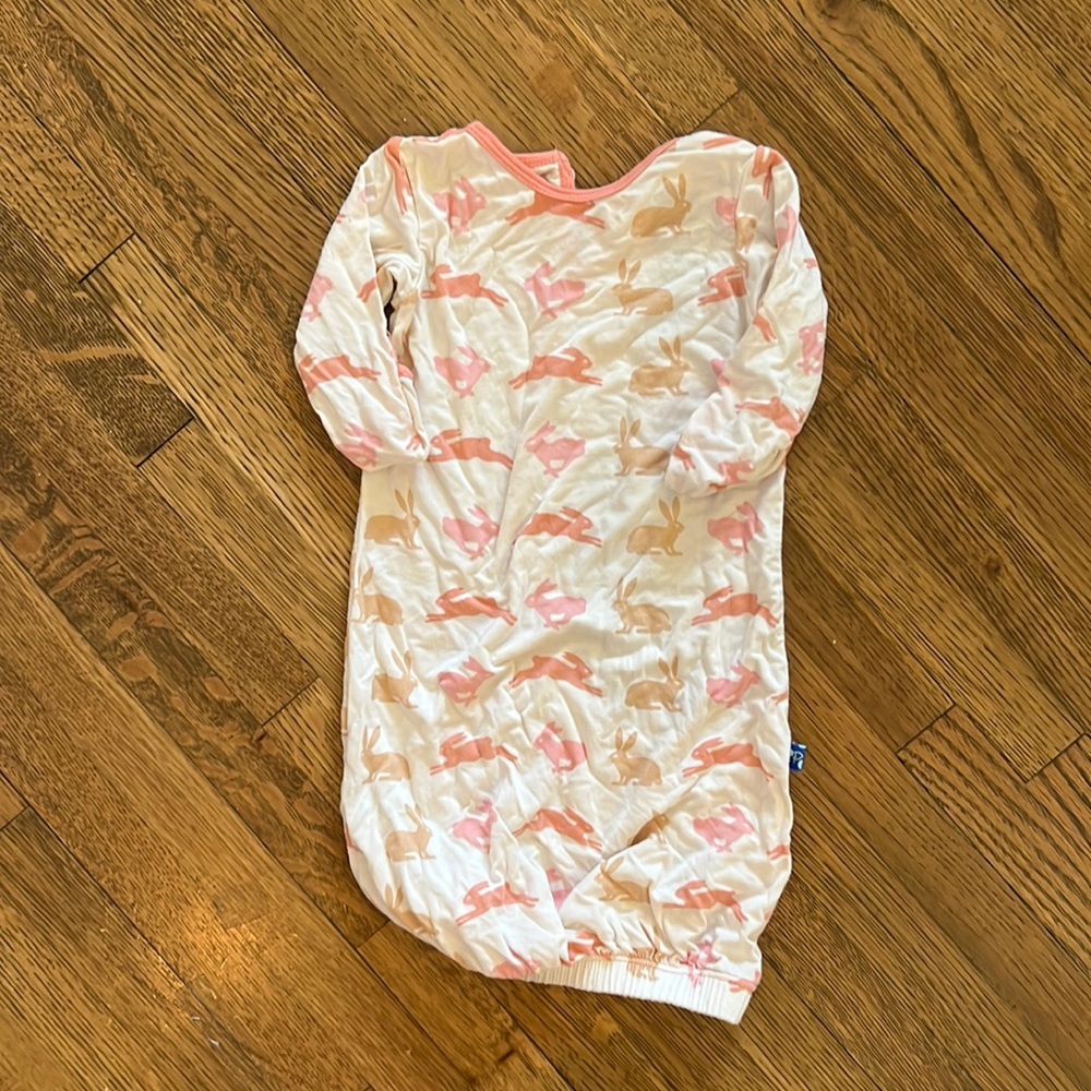 Kickee Pants Baby sleep outfit gown 0-3 months